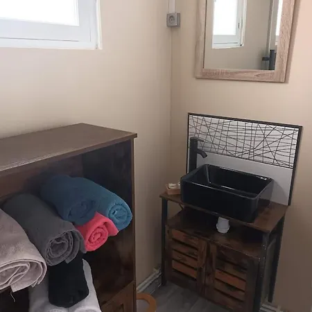 Maison Charmante à Avec Jardin Privatif Hébergement de vacances